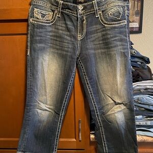 Vigoss Women's Distressed Blue Cropped Jeans